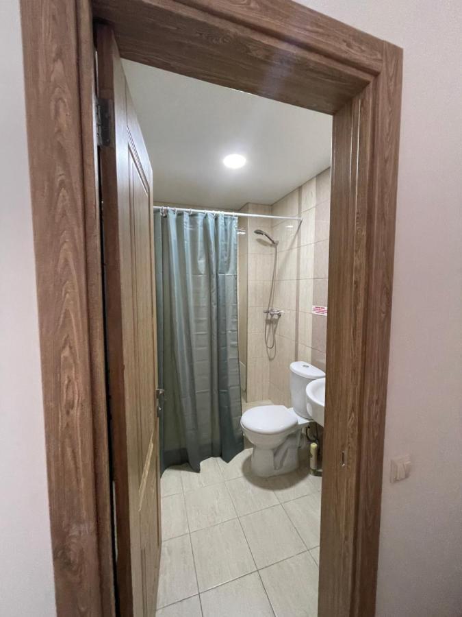 Мини-Отель New กากรา ภายนอก รูปภาพ
